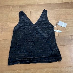 CHELSEA • 28 velvet top. New!